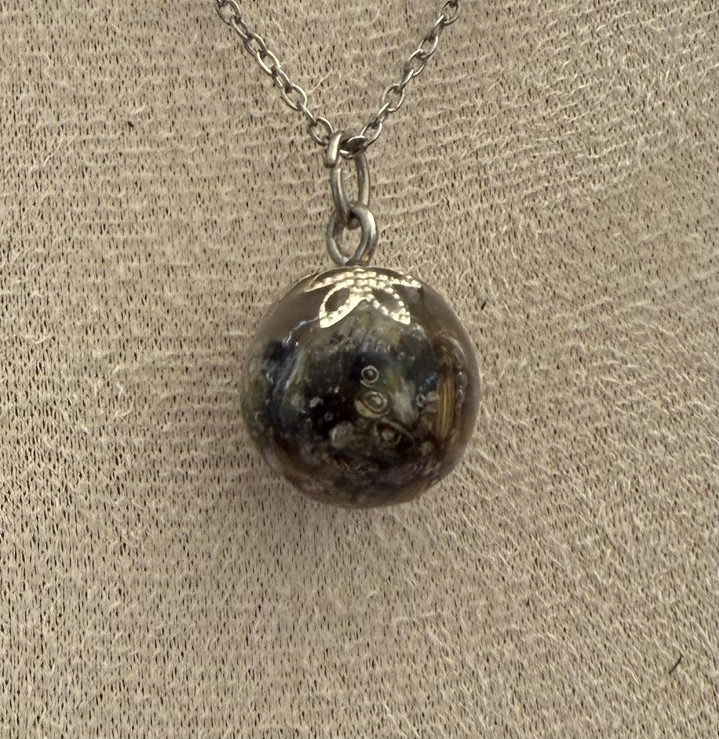 Collana con fiori di lavanda